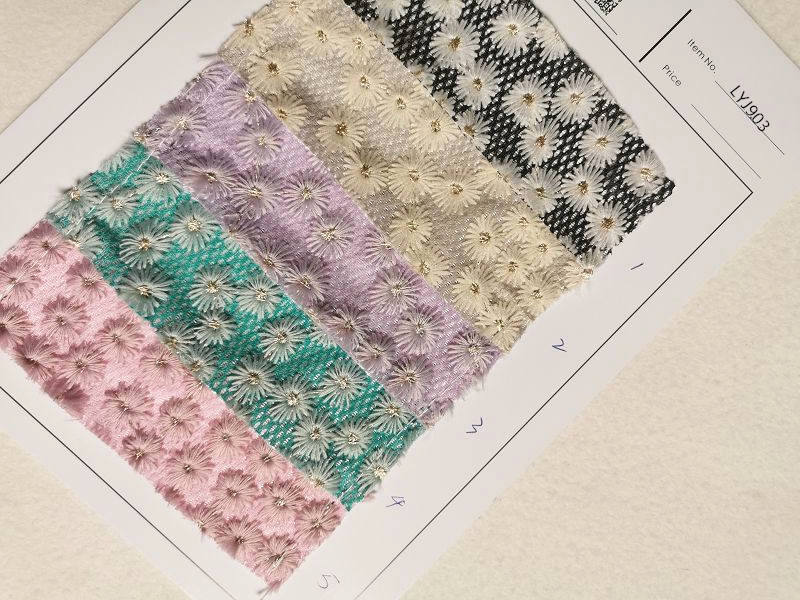 1636598600178513.jpg daisies faux leather vinyl (6).jpg